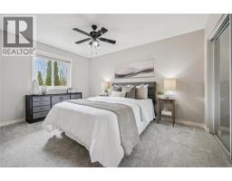 33 KINGFISHER Drive - 9
