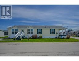 4 Cricklewood Crescent, MLS 40690342