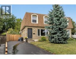 18 Berwick Place, MLS 40772492