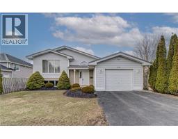 271 College Street W, MLS 40815312