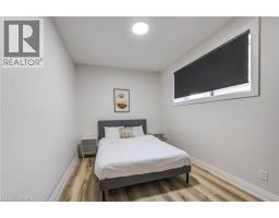 57 CENTRE Street - 40