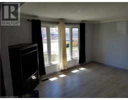 7 USHER Street - 6