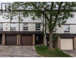 80 OLD COUNTRY Drive UnitNo. 14 - 1