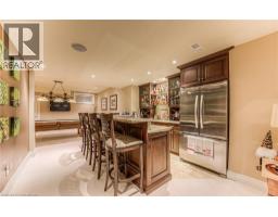 7 JOHN ROSS Court - 32