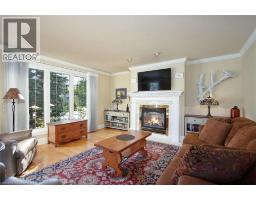 230 FREDERICK Court - 4