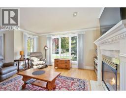 230 FREDERICK Court - 5