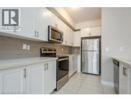 403 WESTWOOD Drive UnitNo. 32 - 21