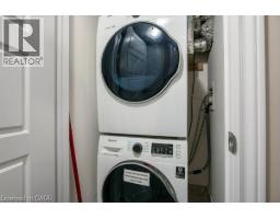 403 WESTWOOD Drive UnitNo. 32 - 32