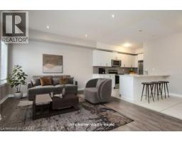 403 WESTWOOD Drive UnitNo. 32 - 7