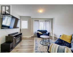 12 POPLAR Drive UnitNo. 35 - 11