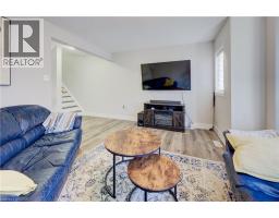 12 POPLAR Drive UnitNo. 35 - 13