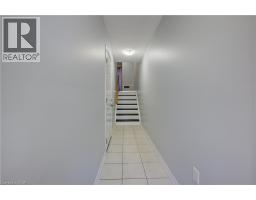 12 POPLAR Drive UnitNo. 35 - 9