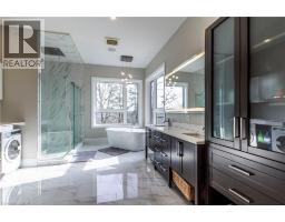 111 GRAND RIDGE Drive - 40