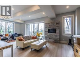 111 GRAND RIDGE Drive - 44
