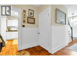 31 BRUCE Street - 10