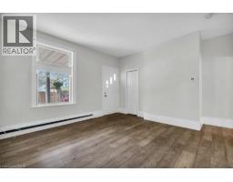 31 BRUCE Street - 19