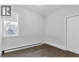 31 BRUCE Street - 22