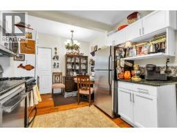 31 BRUCE Street - 6