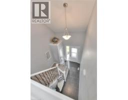 350 FINORO Crescent - 22