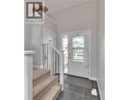 350 FINORO Crescent - 9