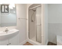 402 WOODROW Drive - 16