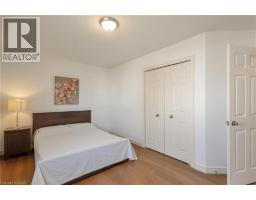 402 WOODROW Drive - 20