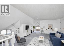 410 MAIN Street W - 11