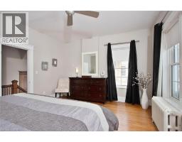 410 MAIN Street W - 17