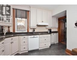 410 MAIN Street W - 5
