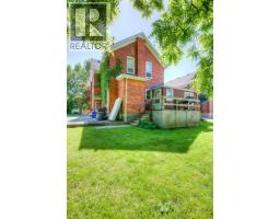 126 ALBERT Street - 41