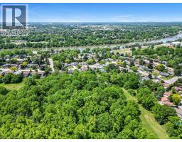 295 HALLER Crescent - 4