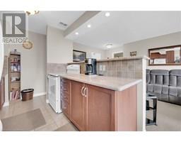 793 COLBORNE Street E UnitNo. 512 - 16