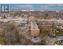 793 COLBORNE Street E UnitNo. 512 - 39