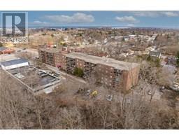 793 COLBORNE Street E UnitNo. 512 - 42