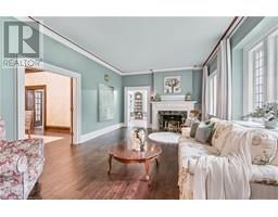 122 DUFFERIN Avenue - 10