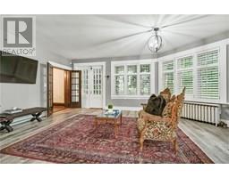 122 DUFFERIN Avenue - 14