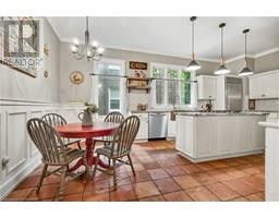 122 DUFFERIN Avenue - 18