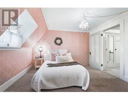 122 DUFFERIN Avenue - 34