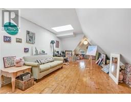 122 DUFFERIN Avenue - 35