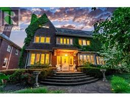 122 DUFFERIN Avenue - 5