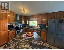 24 WOODHOUSE Avenue - 11