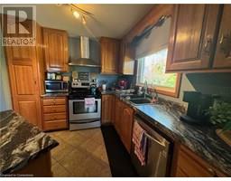 24 WOODHOUSE Avenue - 12