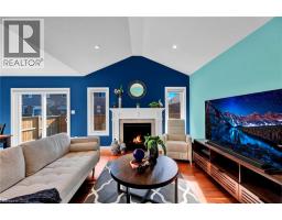 7 CURREN Crescent - 10