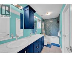 7 CURREN Crescent - 25