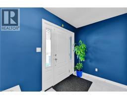 7 CURREN Crescent - 5
