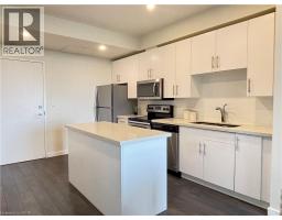 690 KING Street W UnitNo. 621 - 5