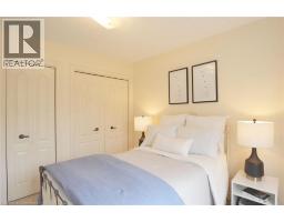 175 FIDDLERS GREEN Road UnitNo. 5 - 18