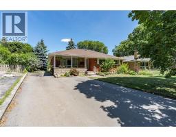 104 BONIFACE Avenue - 2