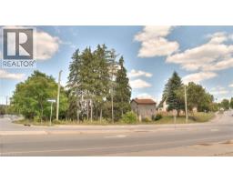 28 MANITOU Drive - 22