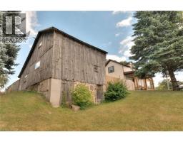 28 MANITOU Drive - 24